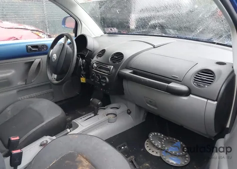 1998 Volkswagen New Beetle from USA, damaged, VIN 3VWBB61C0WM018998